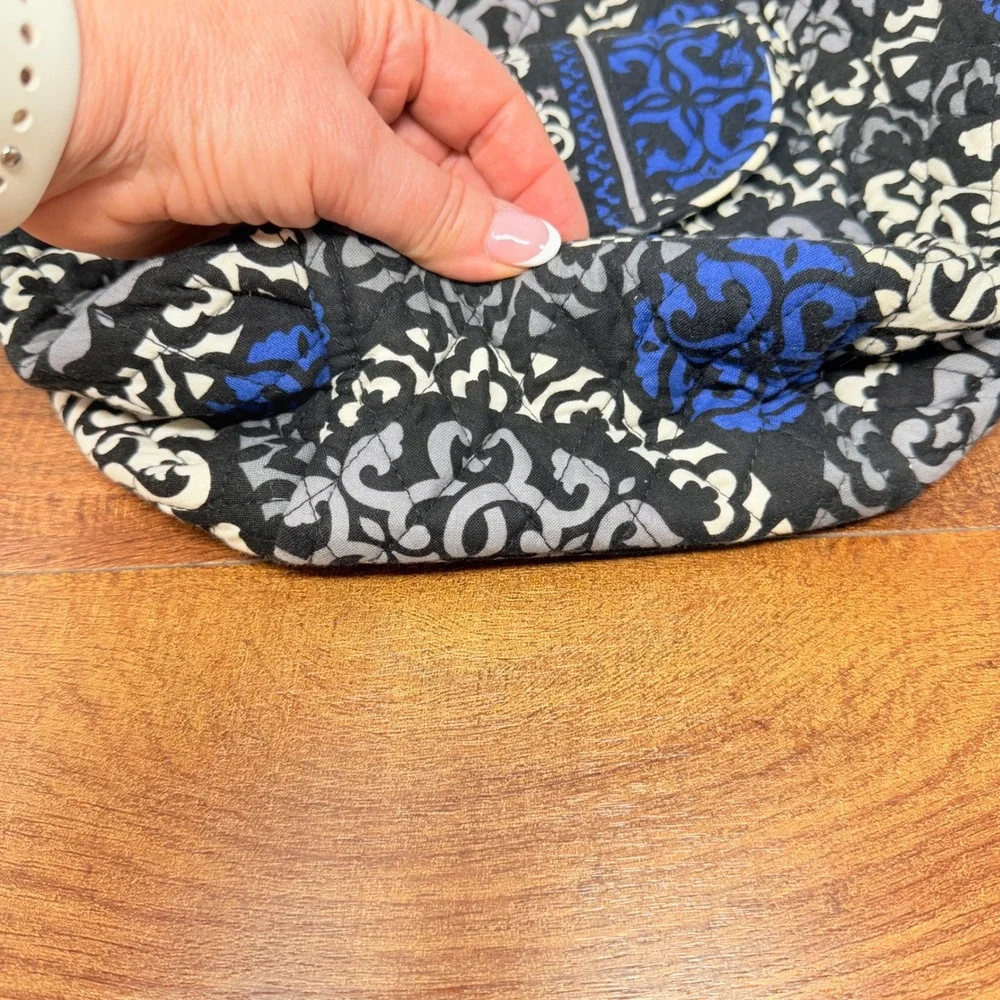 Vera Bradley very clean